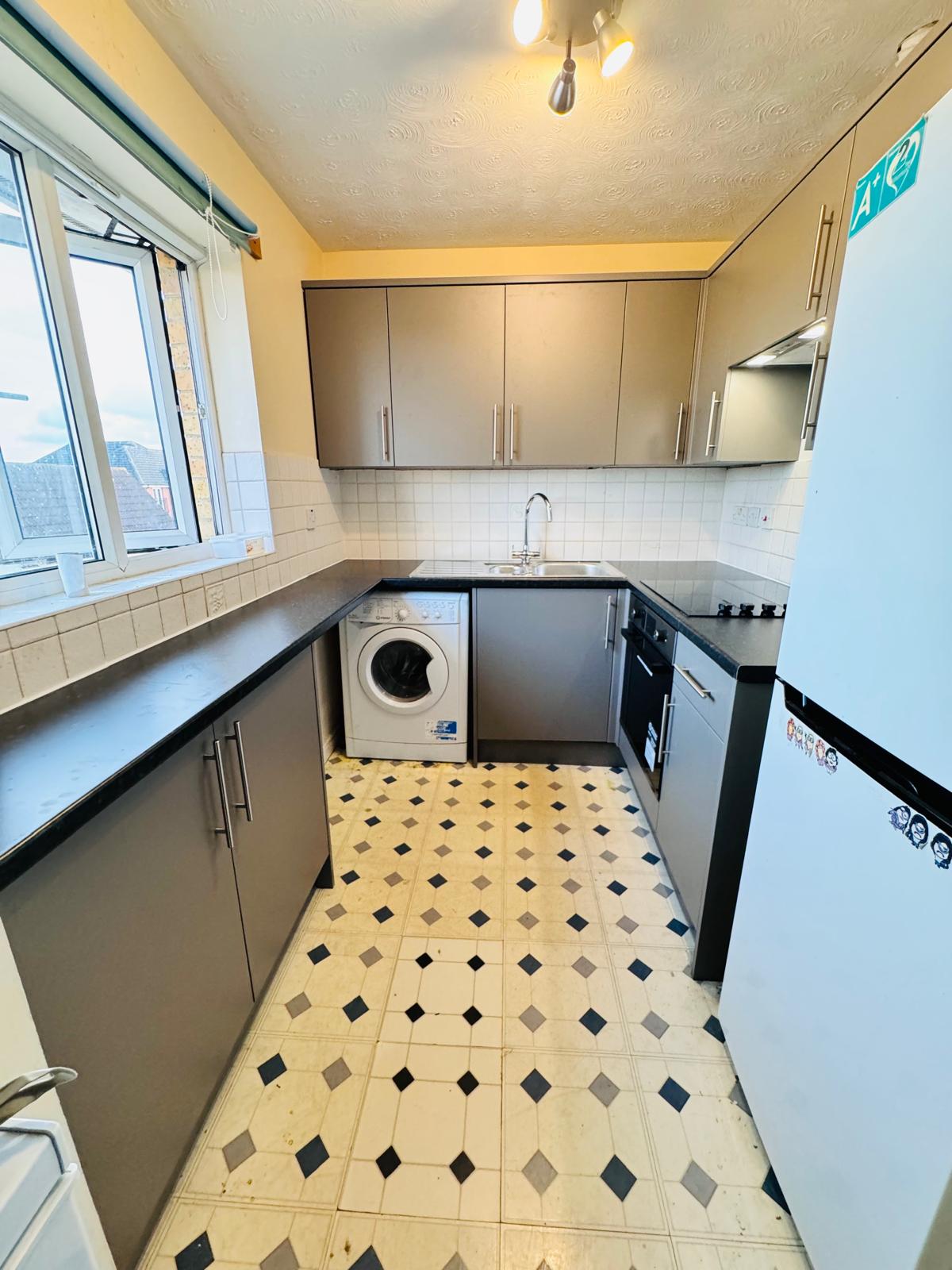 kitchen fitter in dagneham