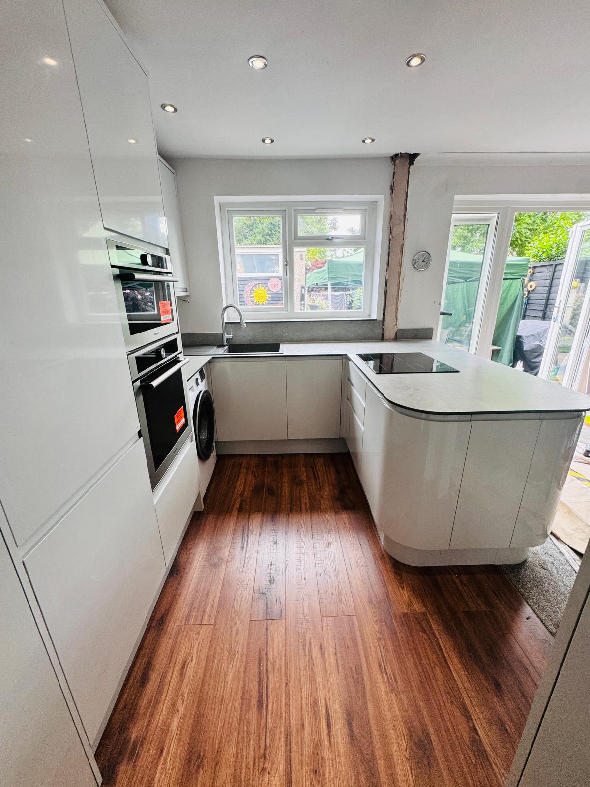 kitchen fitter in dagneham