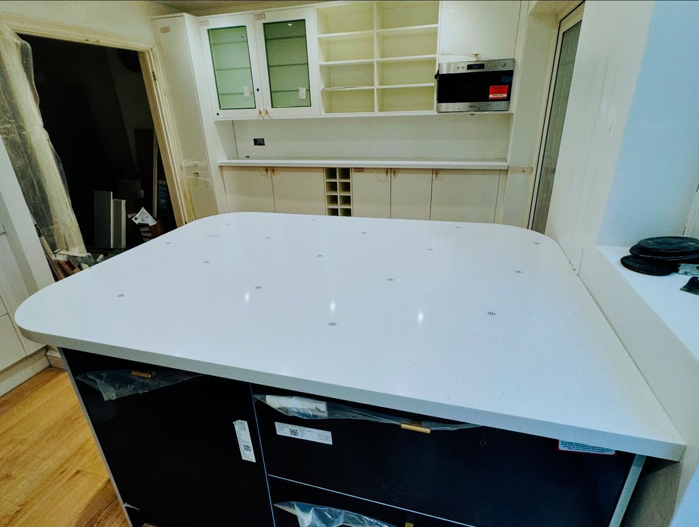 kitchen fitter in dagneham