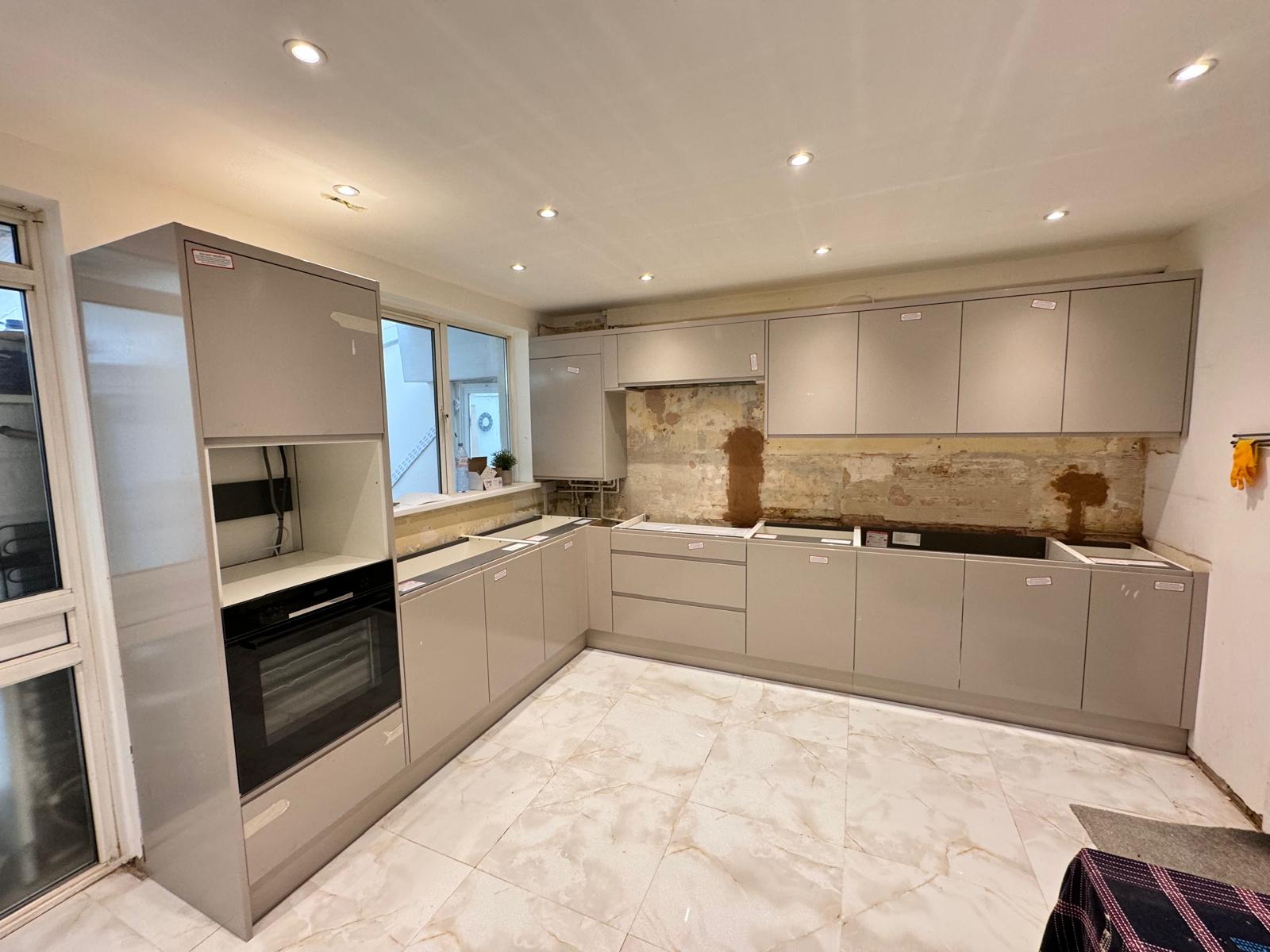 kitchen fitter in dagneham