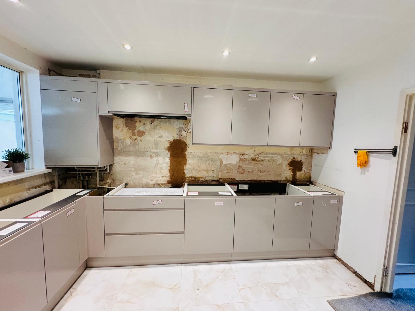 kitchen fitter in dagneham