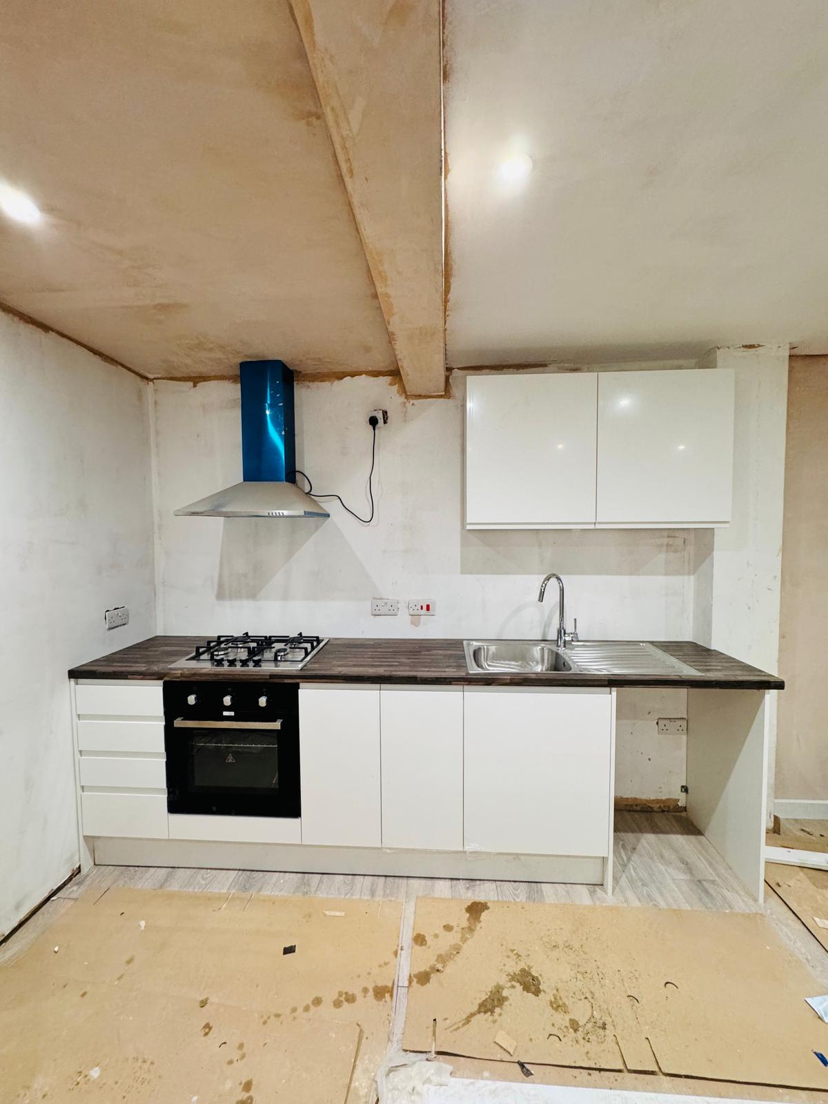 FITTED WARDROBE IN EAST LONDON