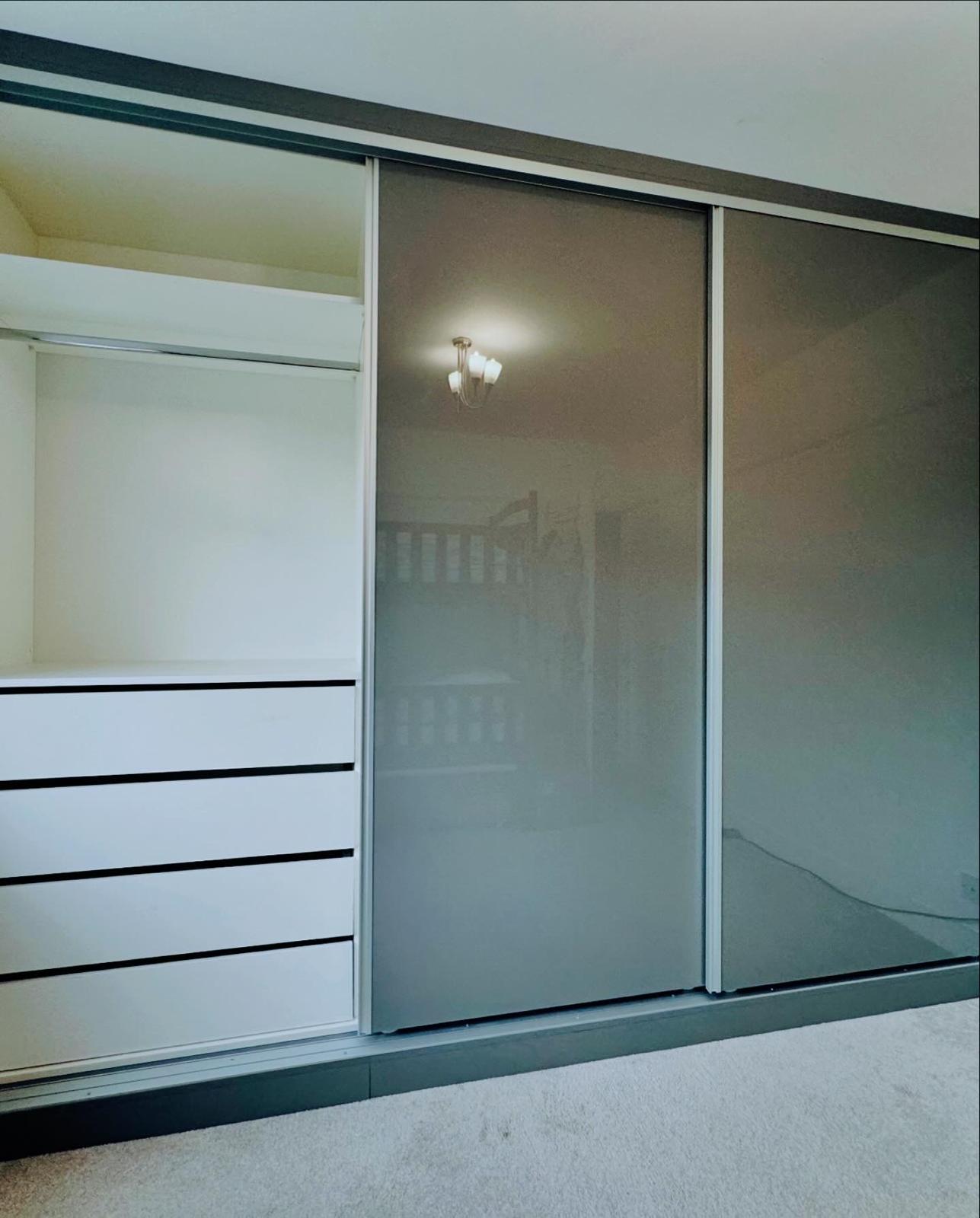 FITTED WARDROBE IN EAST LONDON