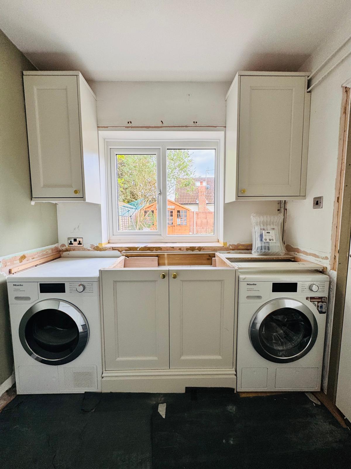 BEDROOM FURNITURE IN DAGNEHAM