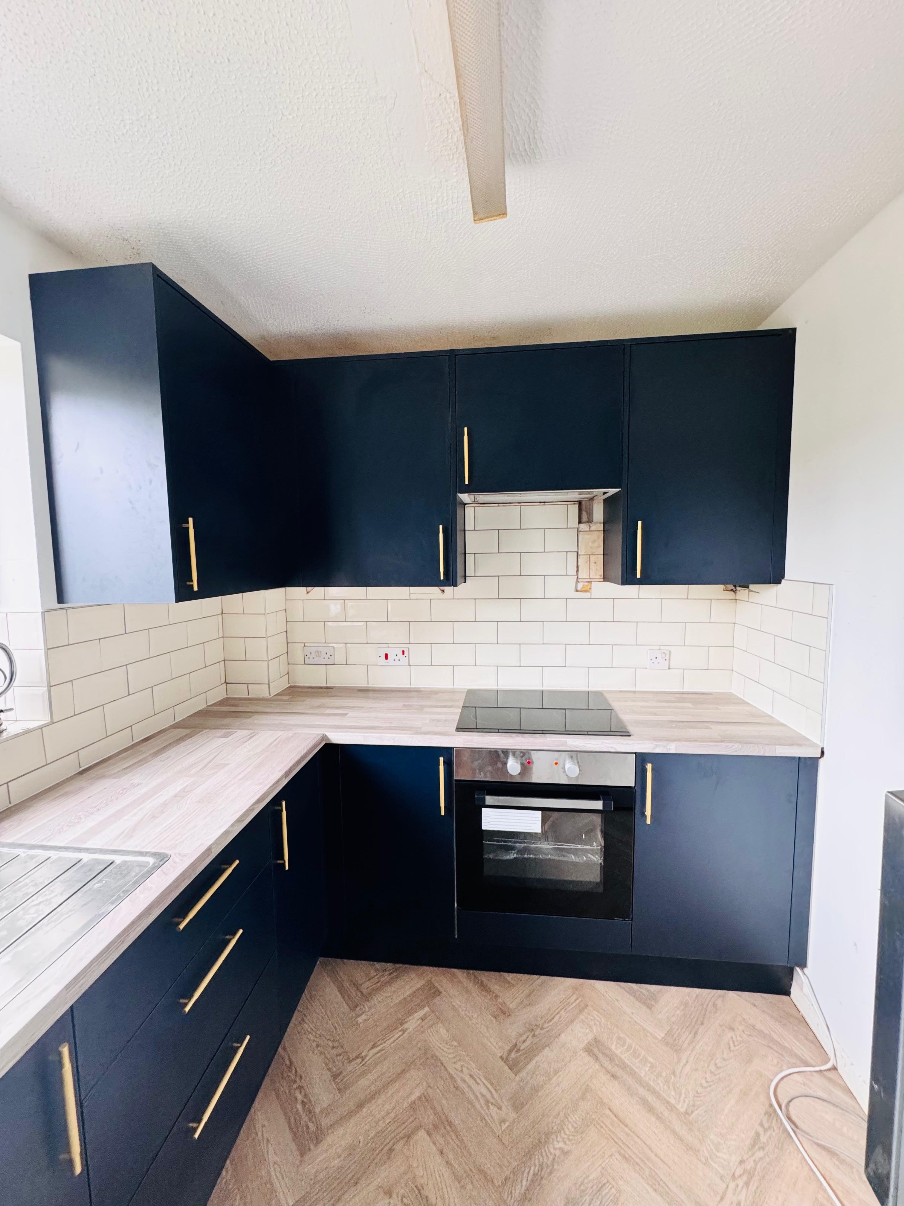 kitchen fitter near me