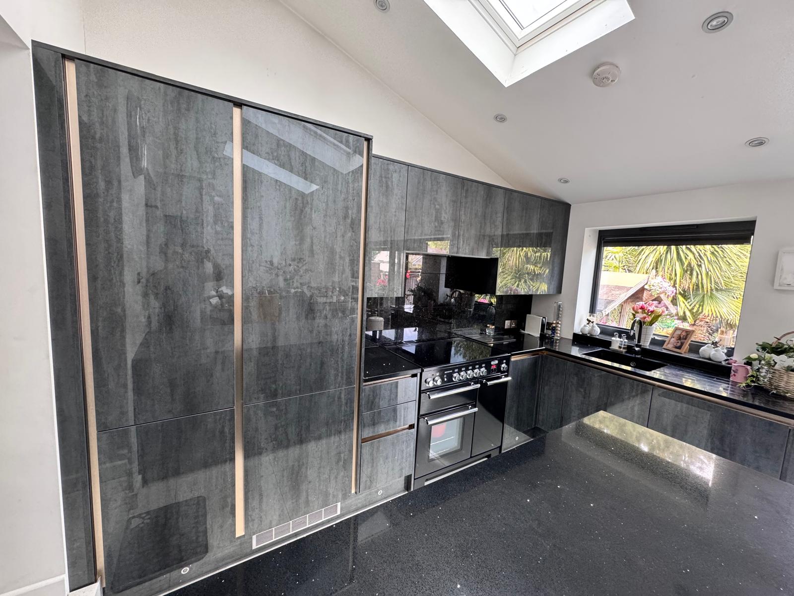 kitchen fitter in dagneham